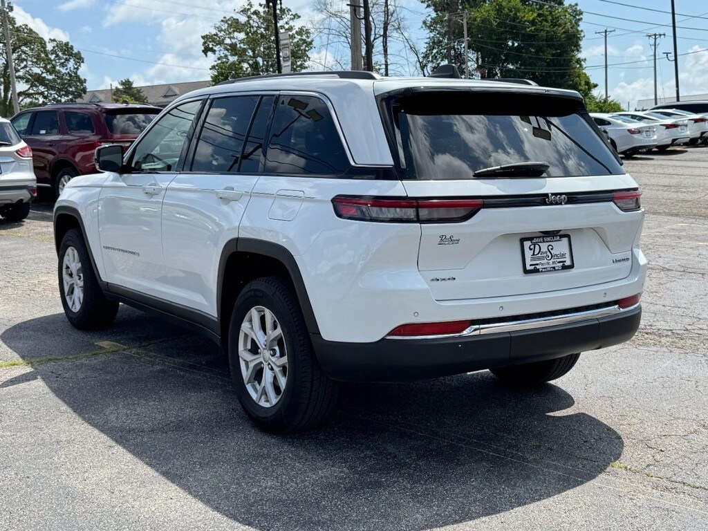 2023 Jeep Grand Cherokee Limited photo 4