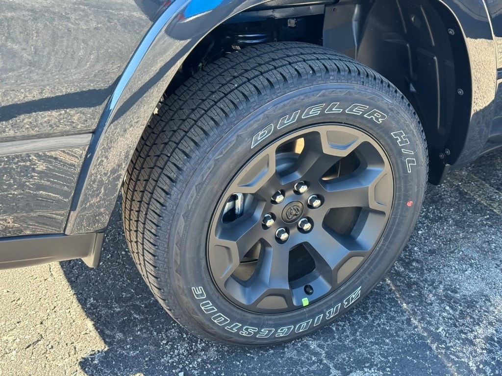 New 2026 Ram 1500 BIG HORN CREW CAB 4X4 5'7 BOX Pickup