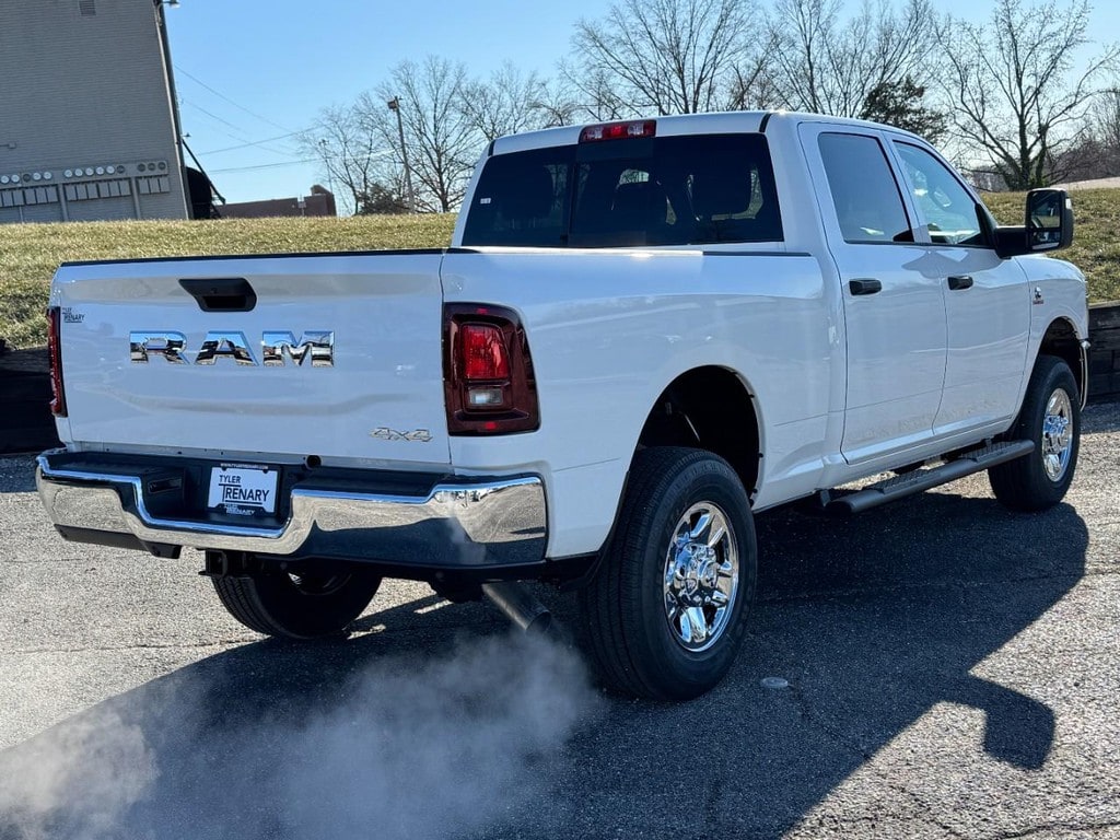 New 2026 Ram 2500 TRADESMAN CREW CAB 4X4 6'4 BOX Pickup