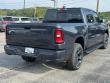 2027 Ram 1500 EXPRESS CREW CAB 4X4 5'7 BOX Pickup