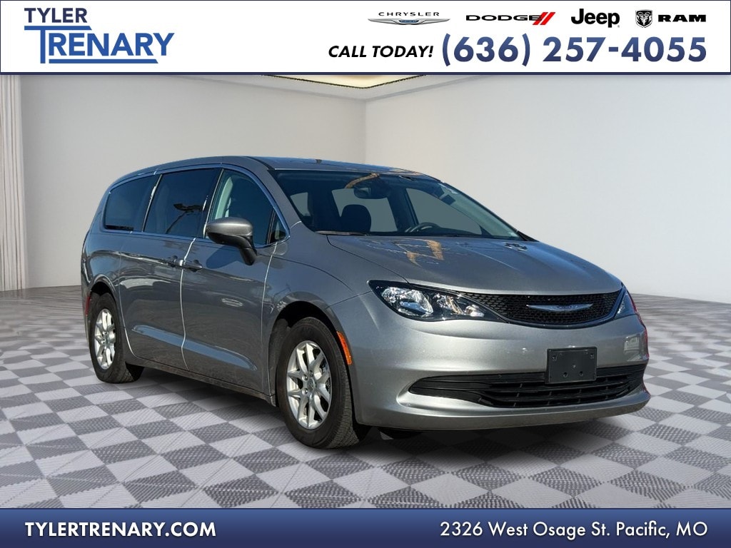 2017 Chrysler Pacifica Touring