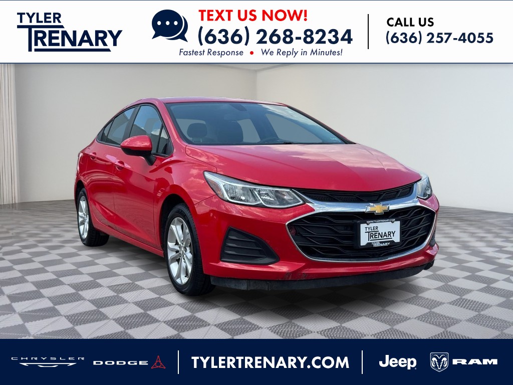 Used 2019 Chevrolet Cruze LS with VIN 1G1BC5SMXK7142422 for sale in Pacific, MO