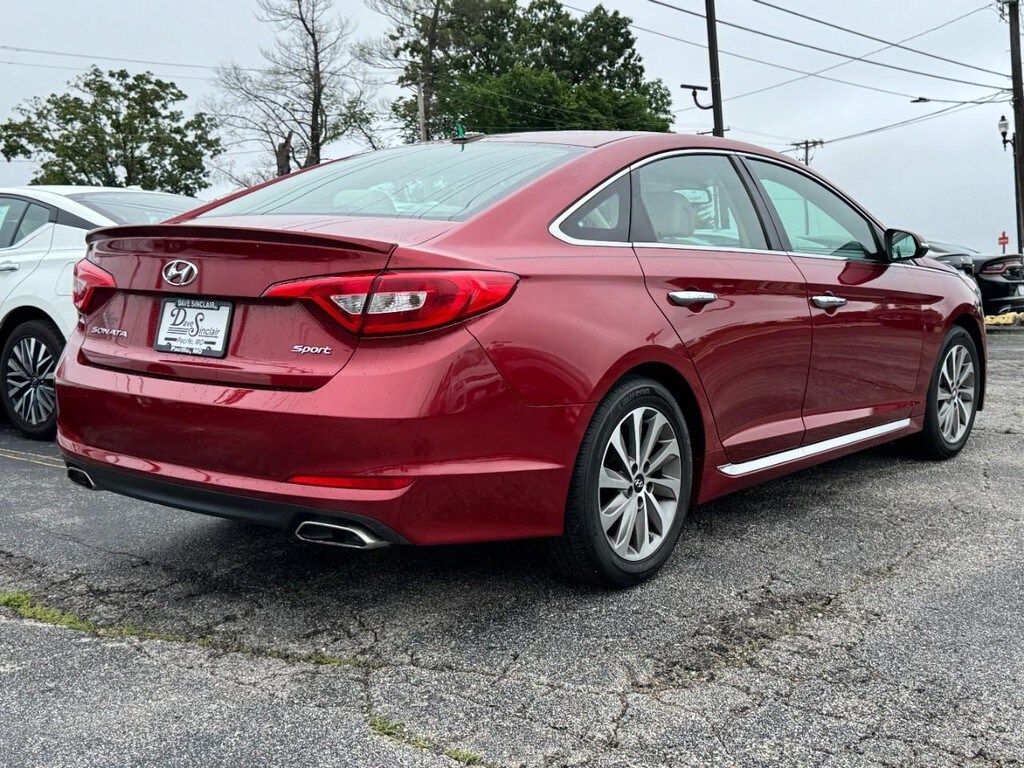 2015 Hyundai Sonata Sport photo 3