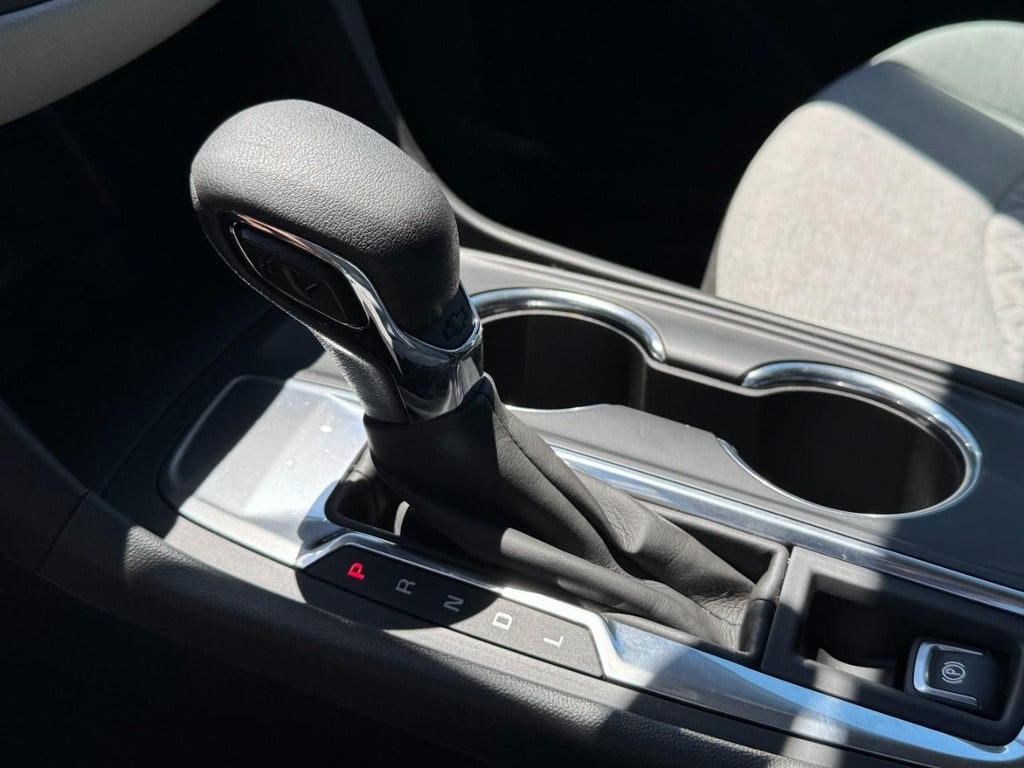 2023 Chevrolet Equinox LS - Photo 21