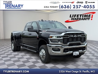 2026 Ram 3500 TRADESMAN CREW CAB 4X4 8' BOX Pickup