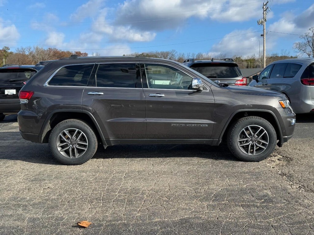 2020 Jeep Grand Cherokee Limited photo 2