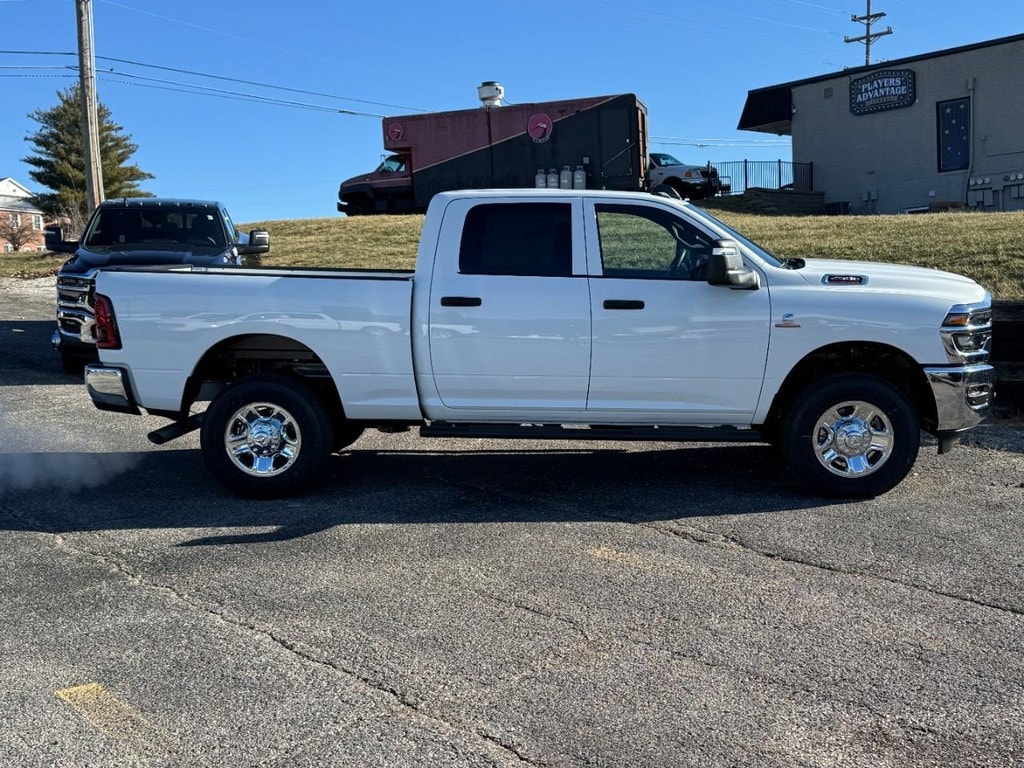 New 2026 Ram 2500 TRADESMAN CREW CAB 4X4 6'4 BOX Pickup