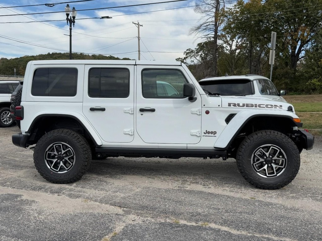 New 2026 Jeep Wrangler 4-DOOR RUBICON Sport Utility