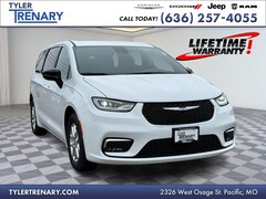 2026 Chrysler Pacifica SELECT Passenger Van