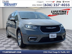 2023 Chrysler Pacifica Limited FWD Van Passenger Van