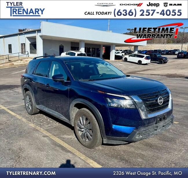 2025 Nissan Pathfinder SV 2WD SUV