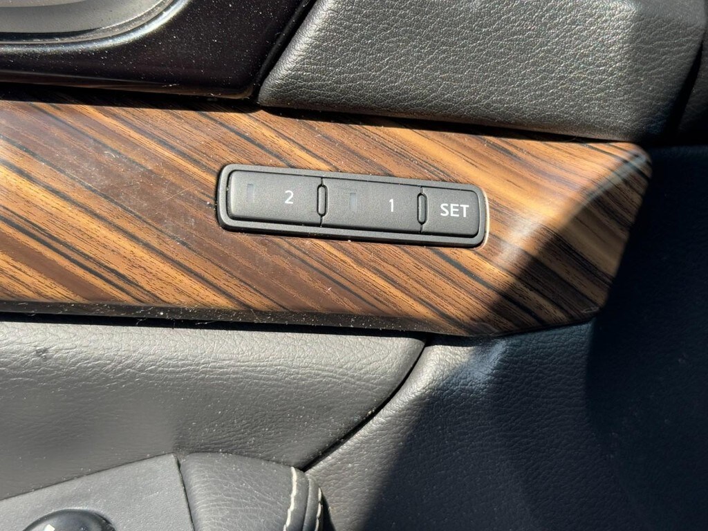 2017 Nissan Maxima Platinum - Photo 17