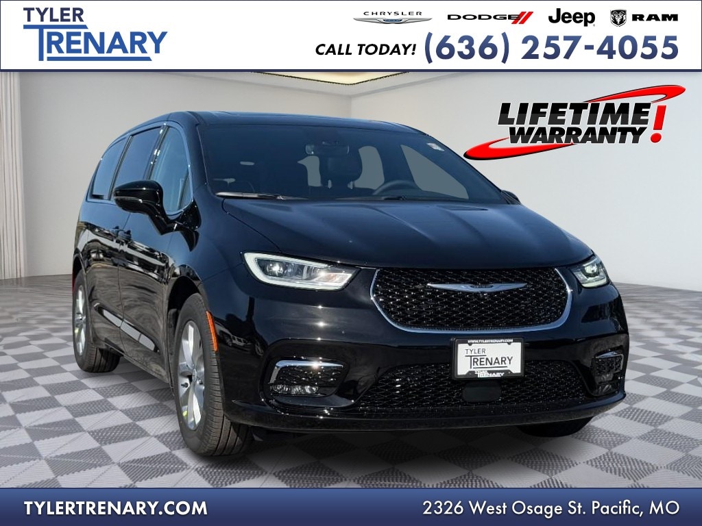 New 2026 Chrysler Pacifica LIMITED Passenger Van