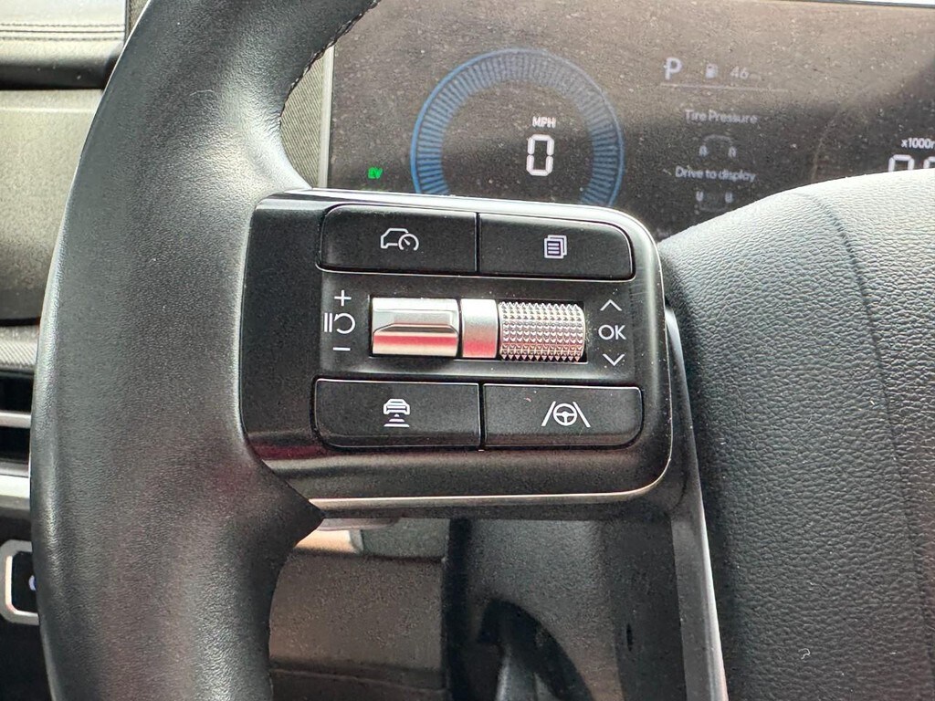 2025 Hyundai Santa Fe SEL - Photo 18