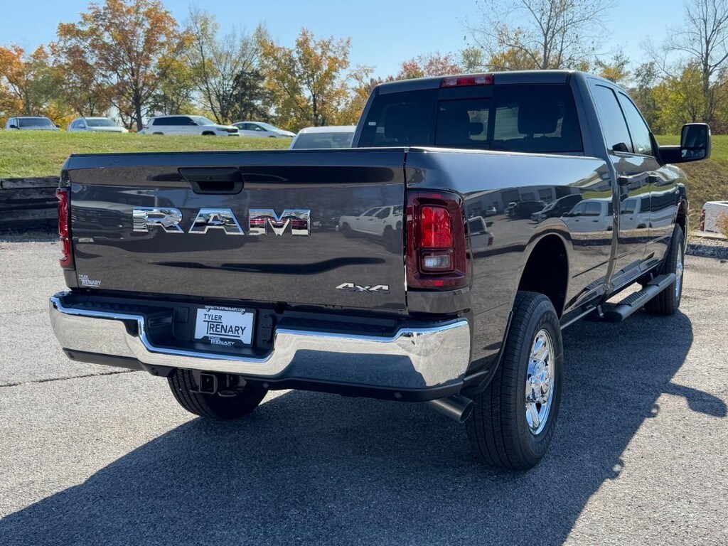 2026 Ram 3500 Tradesman photo 3