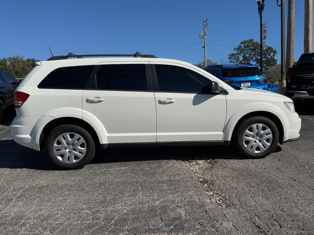 Used 2020 Dodge Journey SE with VIN 3C4PDCAB2LT261626 for sale in Pacific, MO