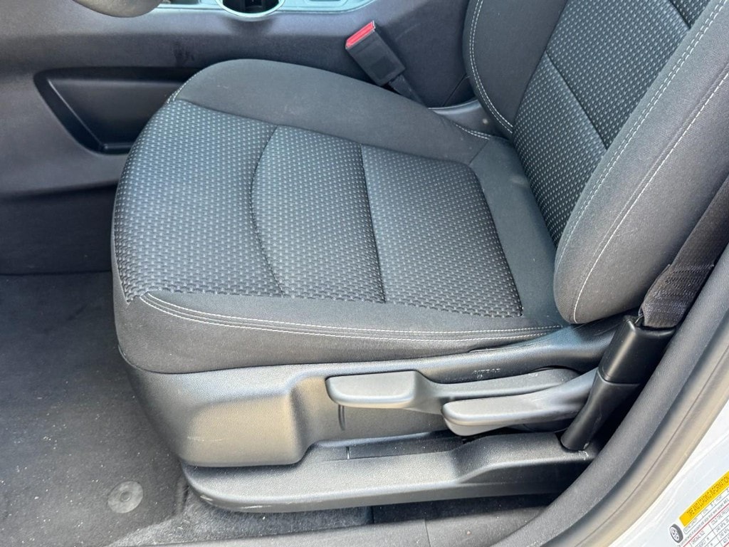 2024 GMC Terrain SLE - Photo 24