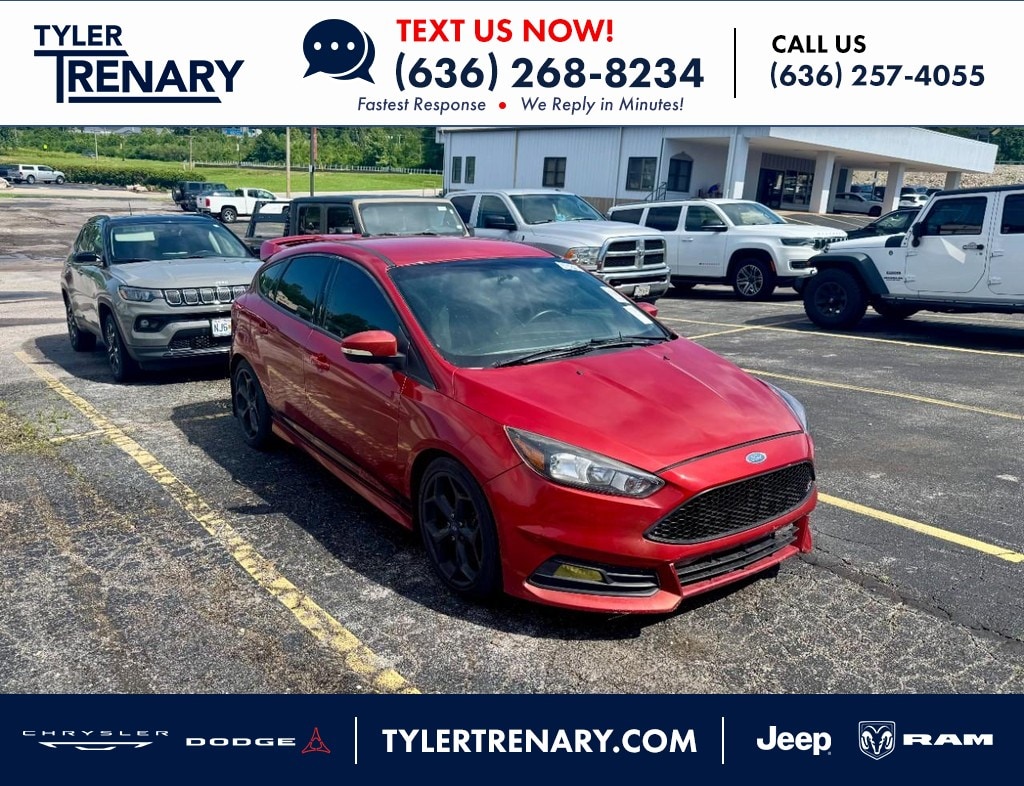 2018 Ford Focus Hatch ST's photo