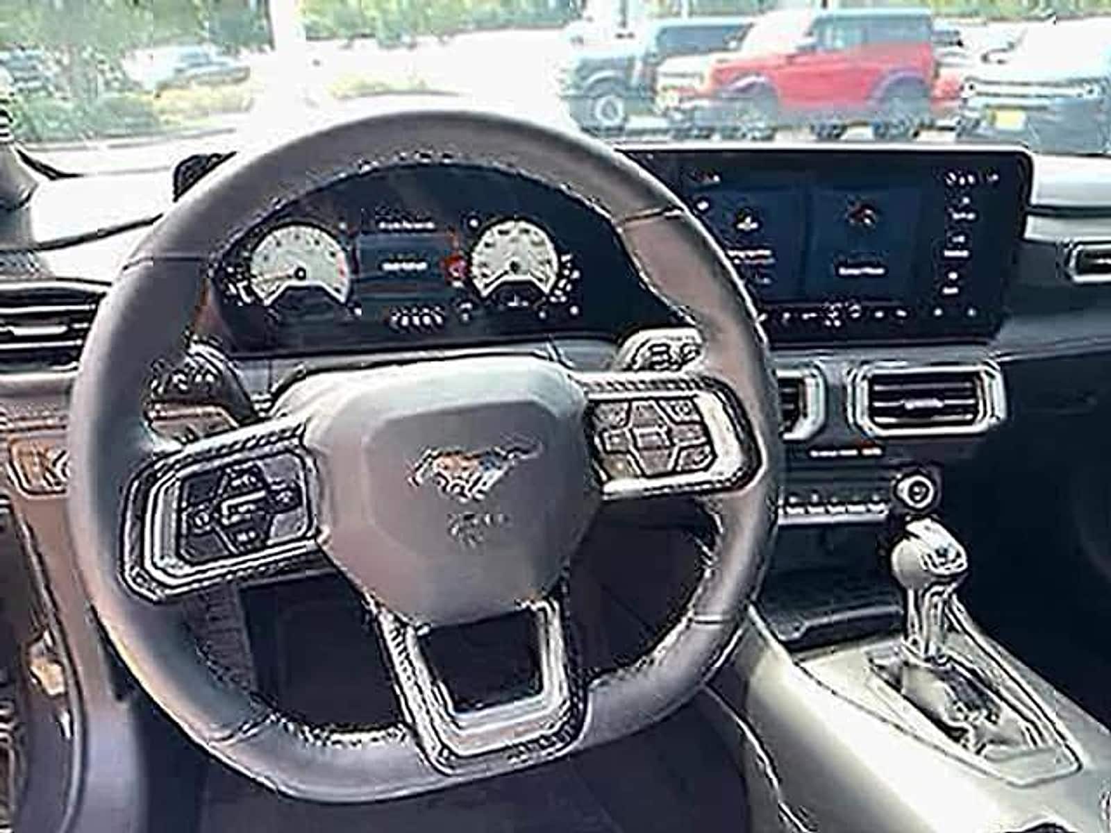 2024 Ford Mustang EcoBoost Premium - Photo 13