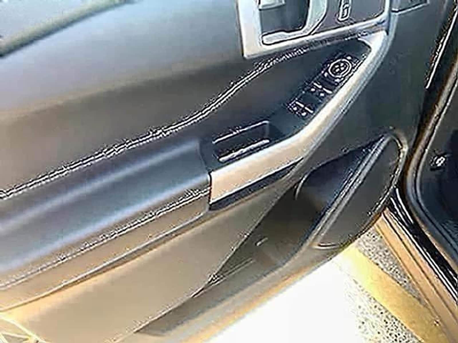 2024 Ford Explorer XLT - Photo 16