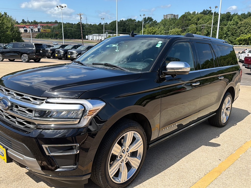 Used 2024 Ford Expedition Platinum MAX