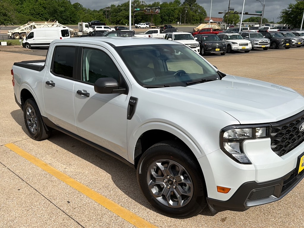 Used 2025 Ford Maverick XLT