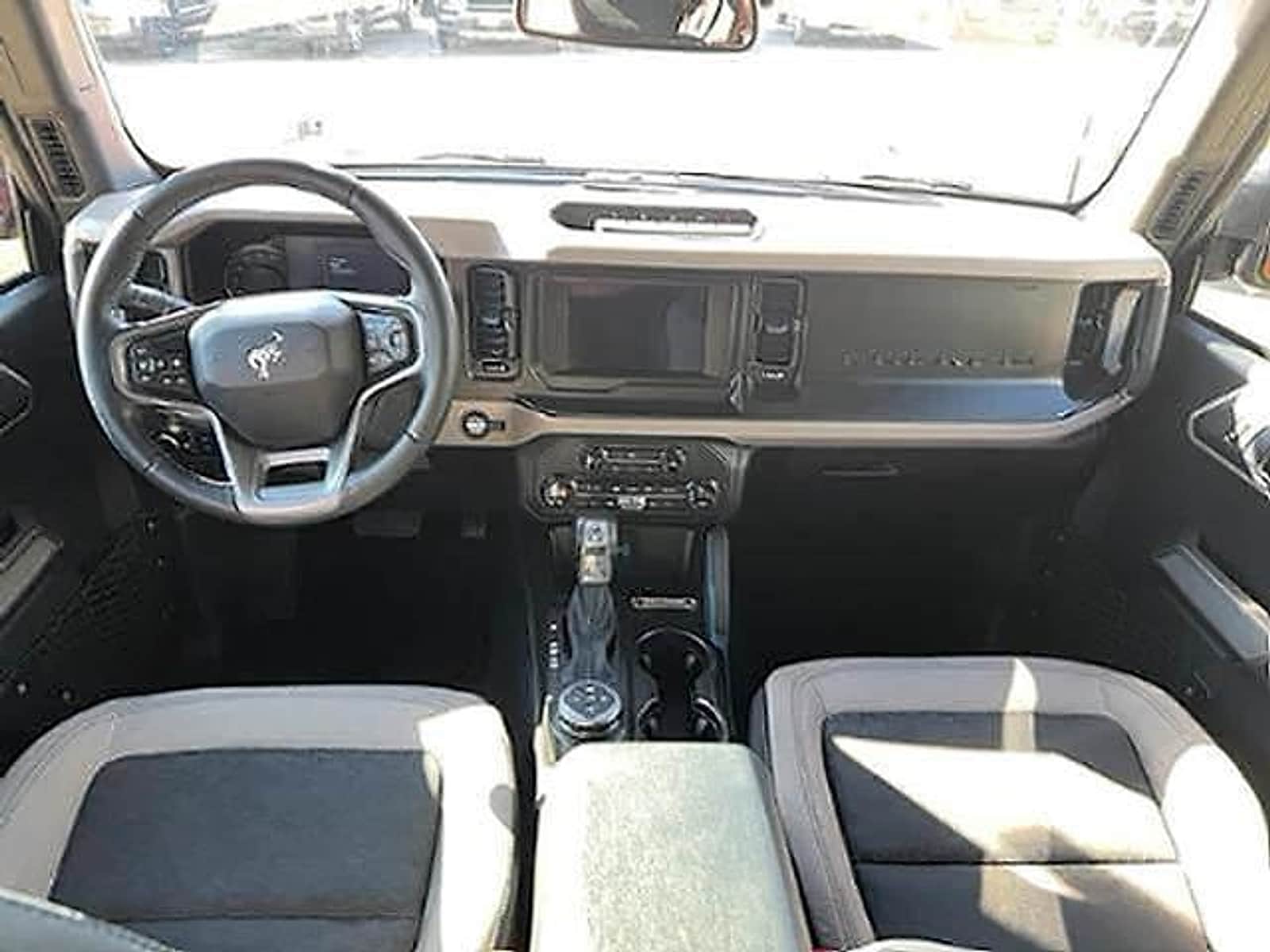 2023 Ford Bronco 4-Door Wildtrak - Photo 11