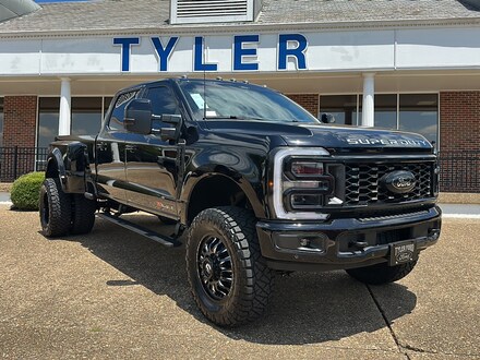 2026 Ford F-350 Platinum TRUCK