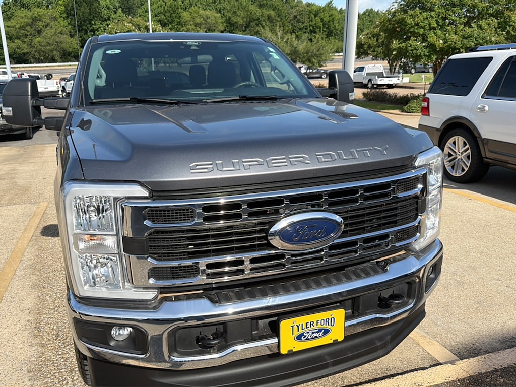 Used 2025 Ford F-250 XLT