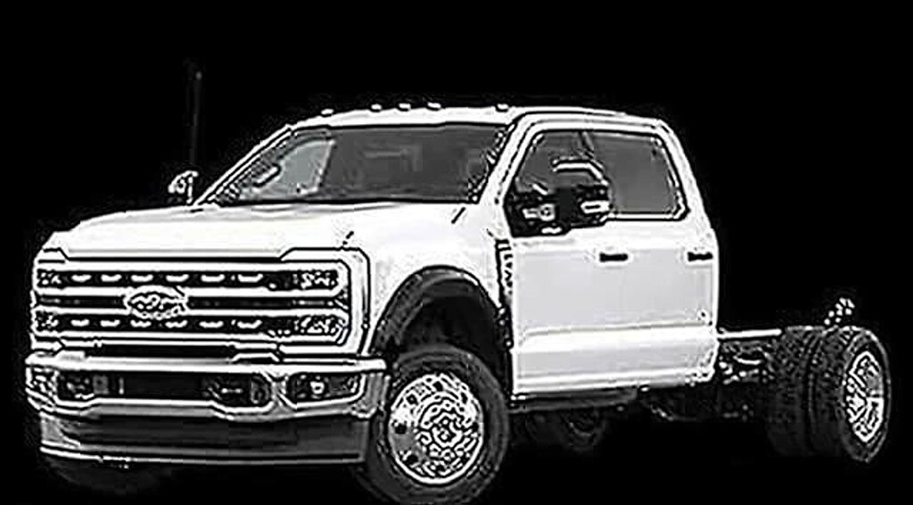 New 2026 Ford F-450 Chassis Lariat