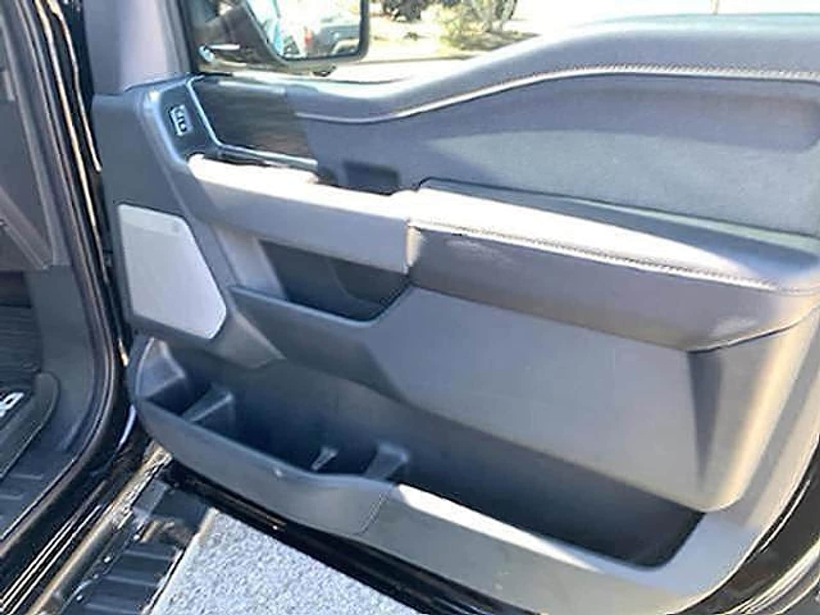 2025 Ford F-150 Lariat - Photo 24