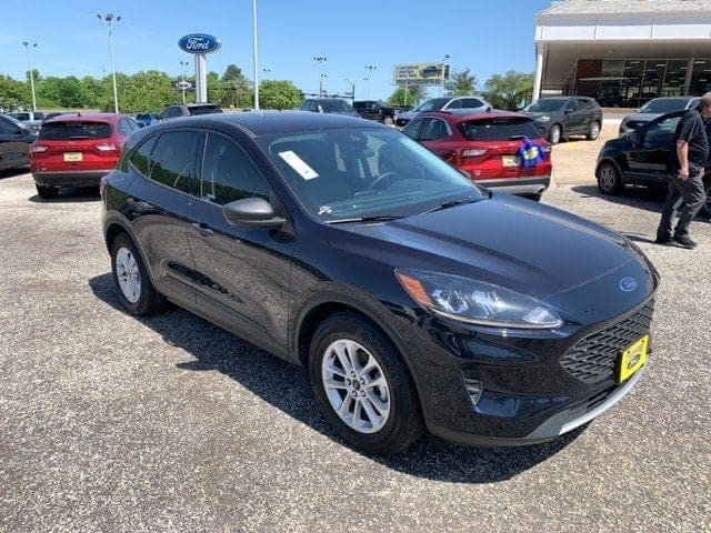2021 Ford Escape S's photo