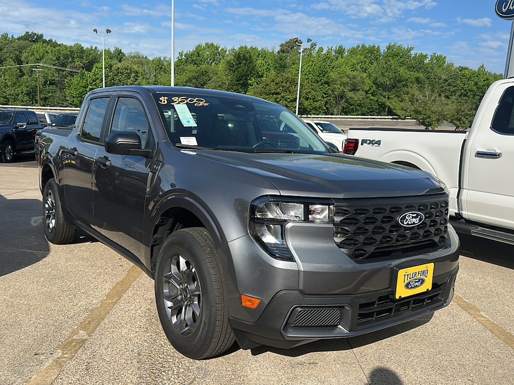 New 2025 Ford Maverick XLT TRUCK