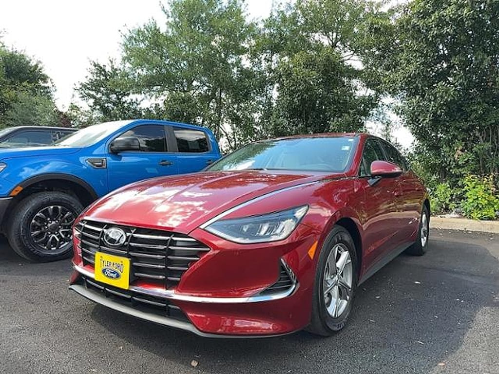 Used 2023 Hyundai Sonata SE Sedan
