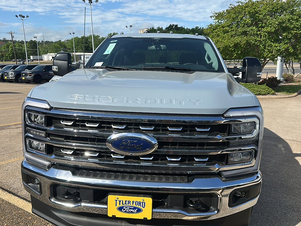 New 2026 Ford F-250 Lariat TRUCK