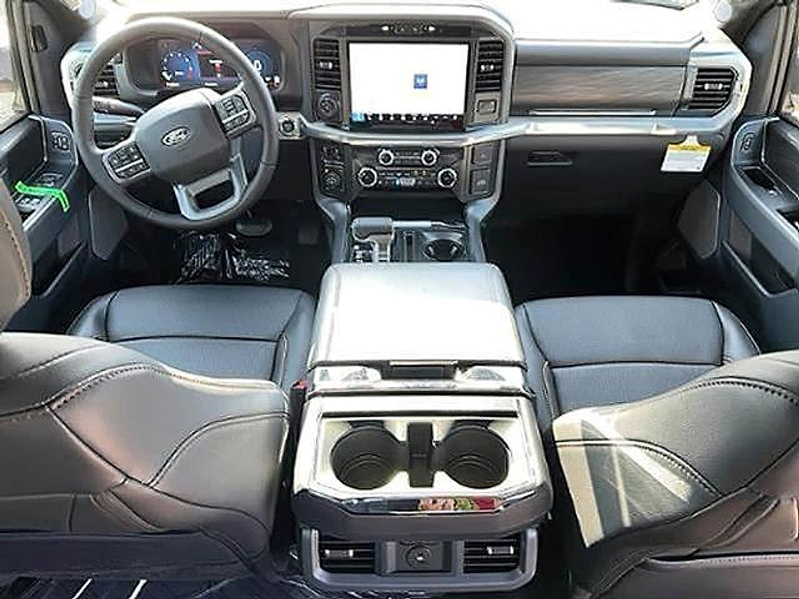 2025 Ford F-150 Lariat - Photo 11