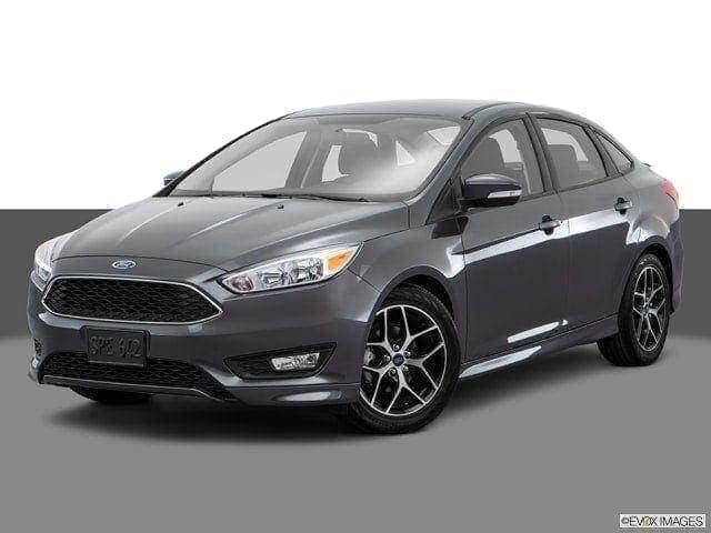 2017 Ford Focus SE's photo