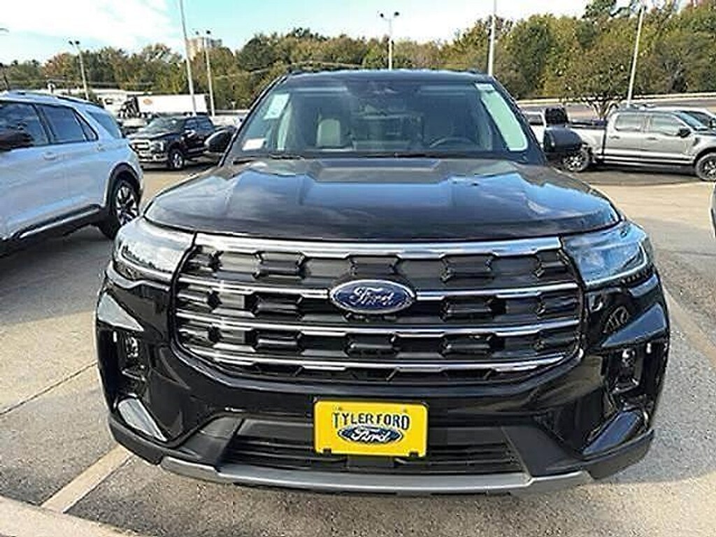 New 2026 Ford Explorer XLT SUV