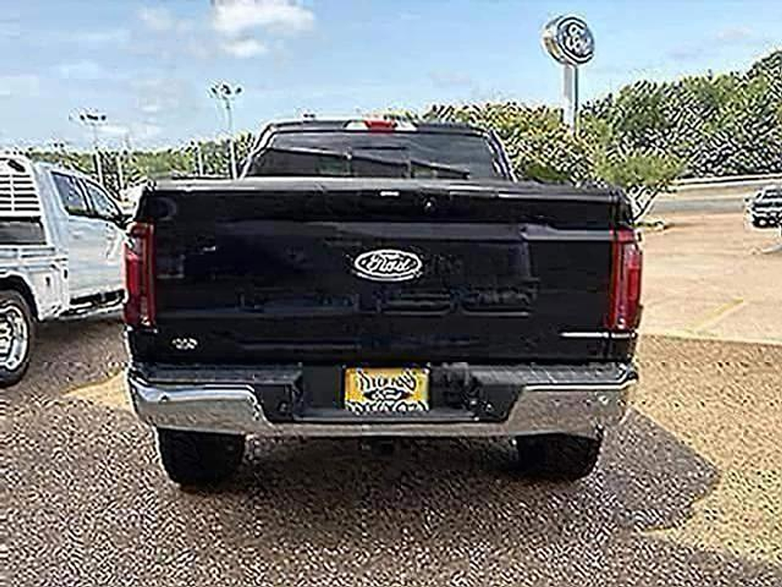 Used 2025 Ford F-150 Lariat TRUCK