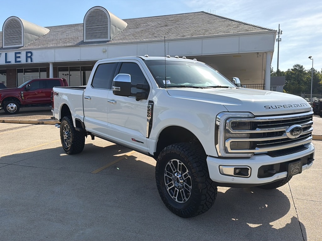 New 2026 Ford F-250 Platinum