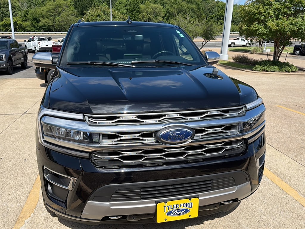 Used 2024 Ford Expedition Platinum MAX