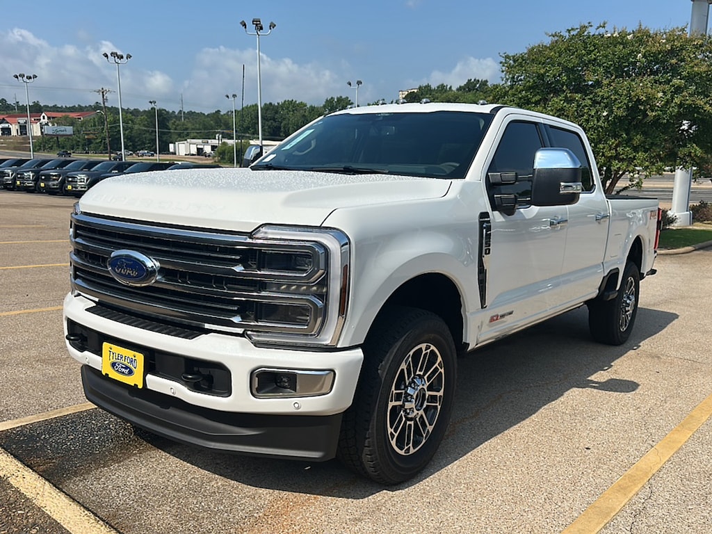 New 2026 Ford F-250 Platinum