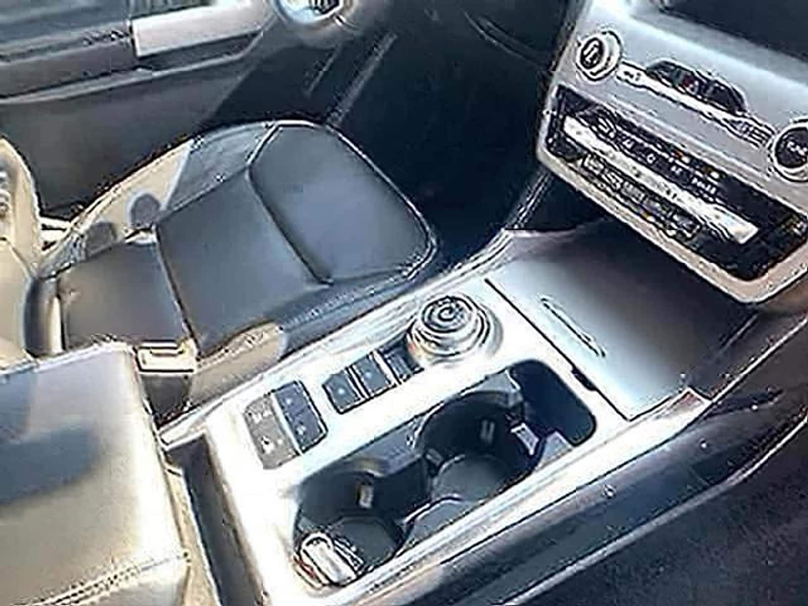 2024 Ford Explorer XLT - Photo 13