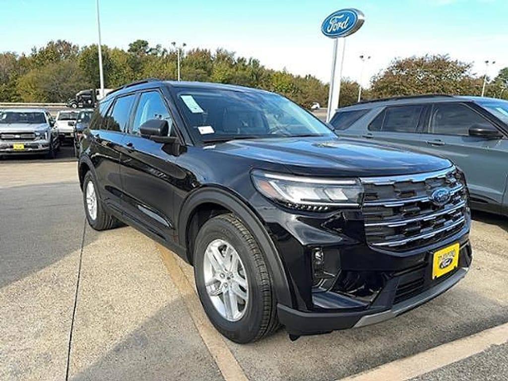 New 2026 Ford Explorer XLT SUV