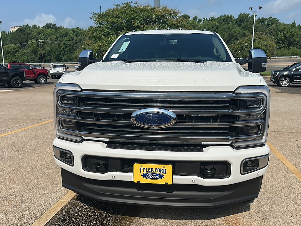 New 2026 Ford F-250 Platinum