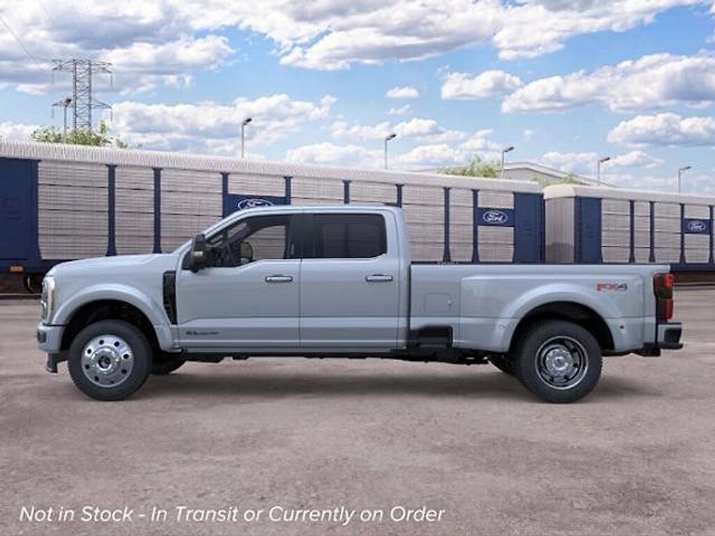 New 2026 Ford F-450 Platinum