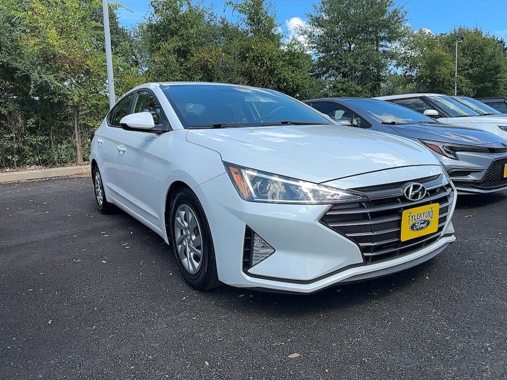 Used 2019 Hyundai Elantra SE Sedan