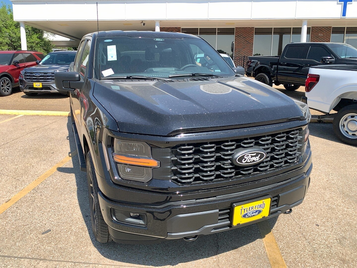 2025 Ford F-150 STX photo 3