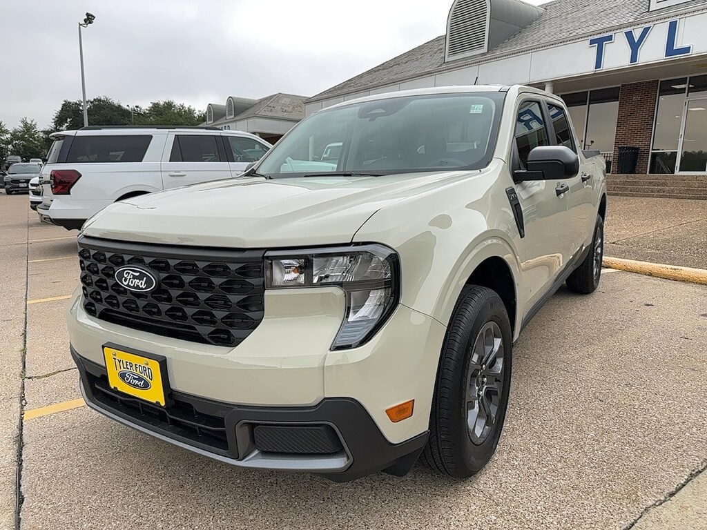 Used 2025 Ford Maverick XLT Crew Cab Short Bed Truck