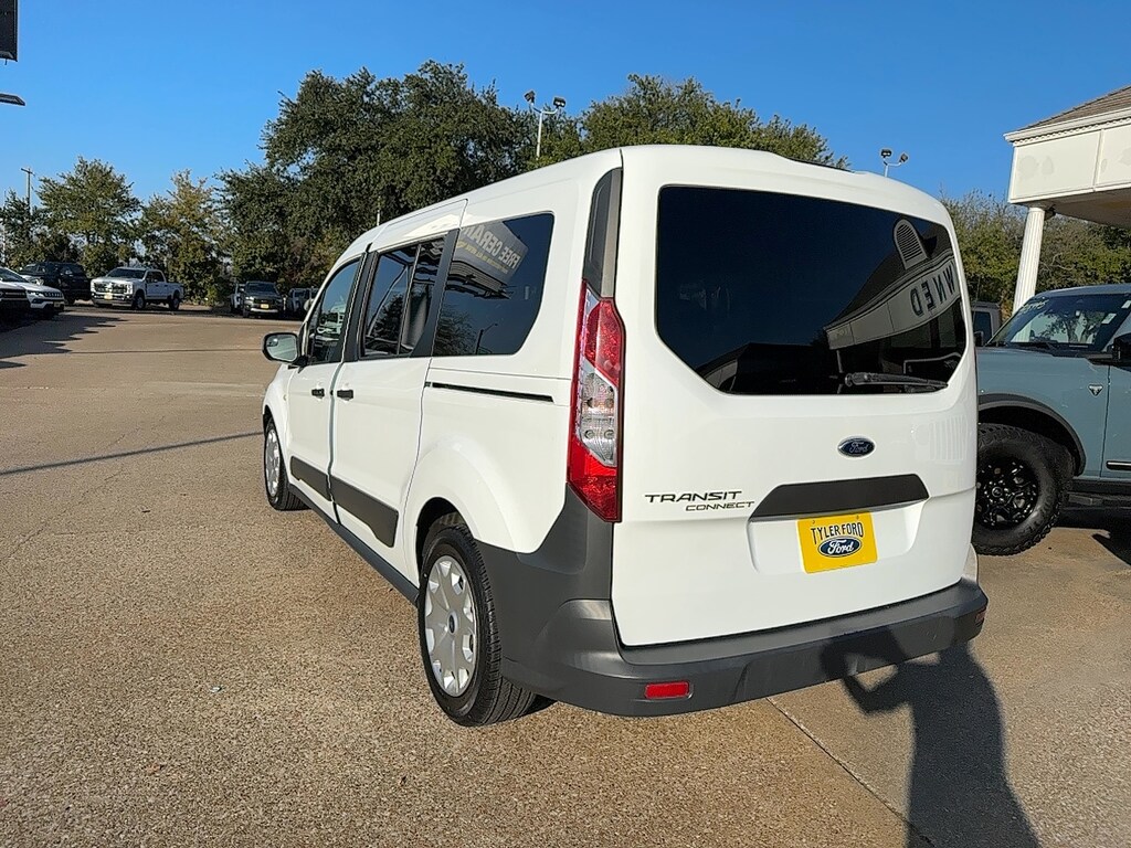 Used 2016 Ford Transit Connect XL Van